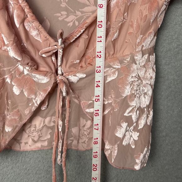 Kimchi Blue Stevie Burnout Velvet Flyaway Tie-Front Top Rose Fairy Boho Cottage - Picture 6 of 9